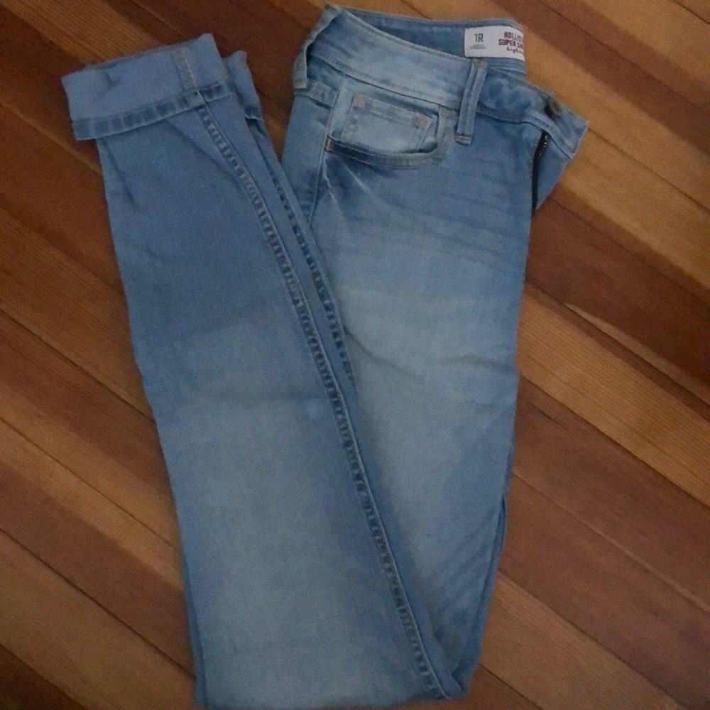 Hollister Jeans